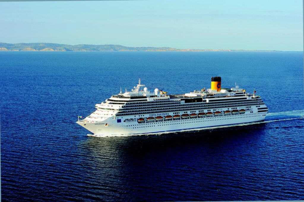 Costa Fasciniosa